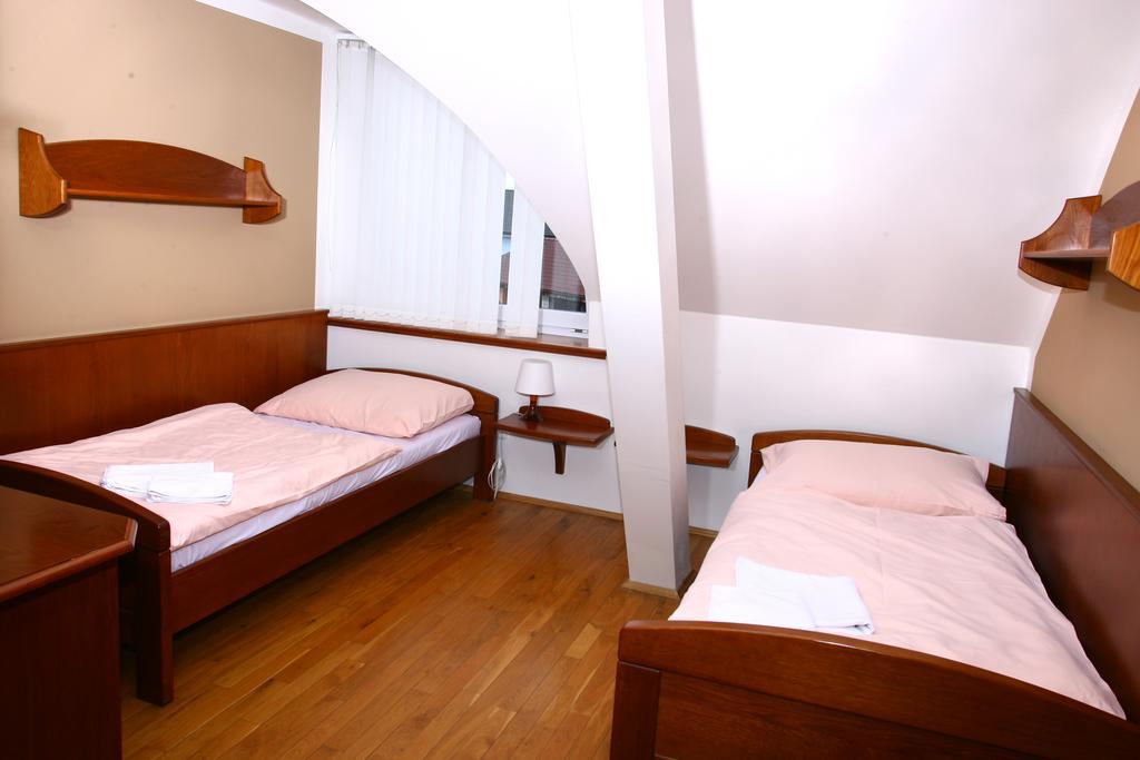 Penzion Fajn *** Pardubice Room photo